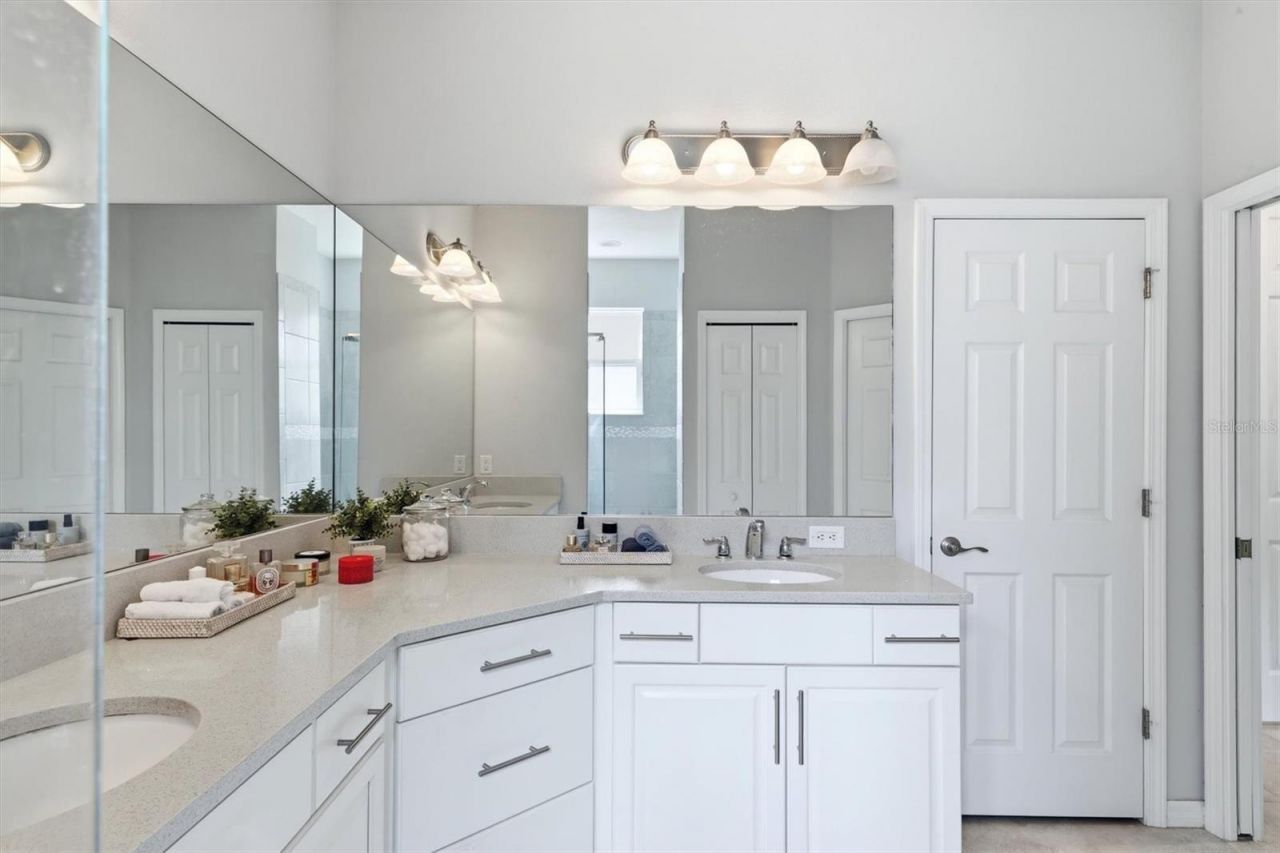 5515 Title Row Drive , Bradenton, FL 34210 Photo