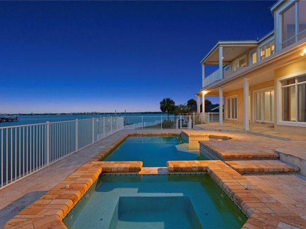 215 HARRISON AVENUE , BELLEAIR BEACH, FL 33786