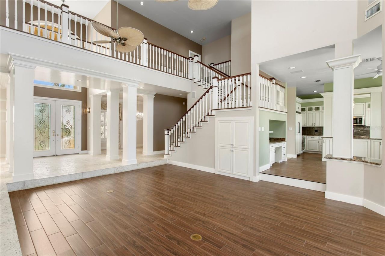 215 Harrison Avenue, Belleair Beach, FL 33786 Photo