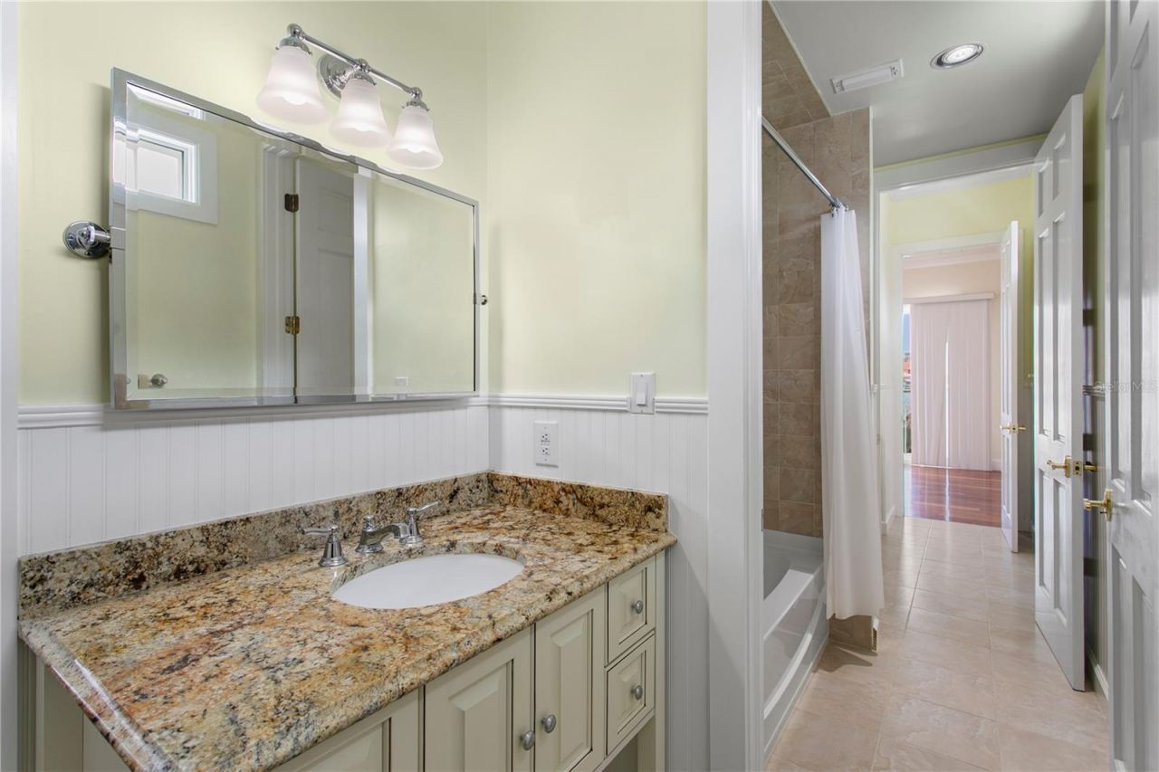 215 Harrison Avenue, Belleair Beach, FL 33786 Photo