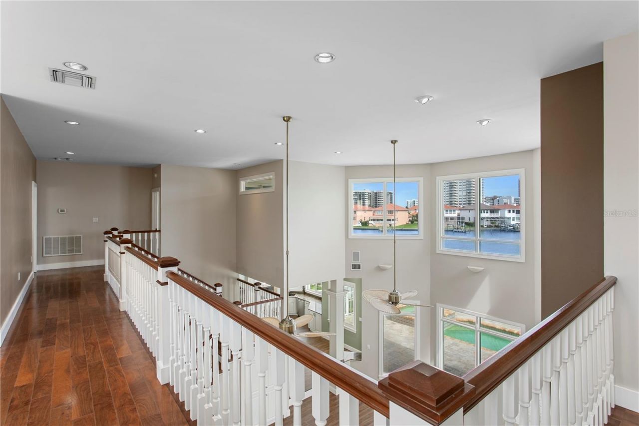215 Harrison Avenue, Belleair Beach, FL 33786 Photo