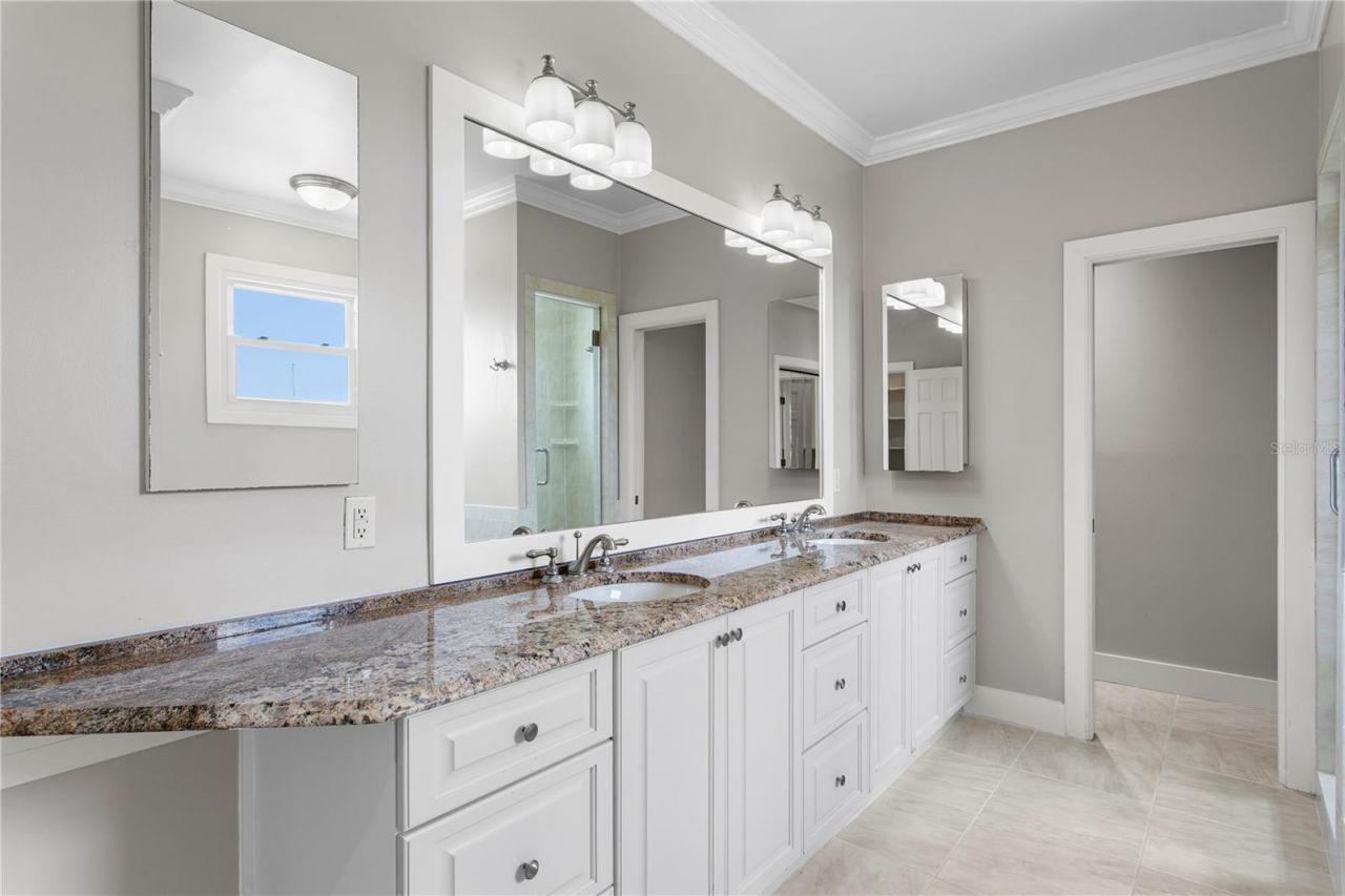 215 Harrison Avenue, Belleair Beach, FL 33786 Photo