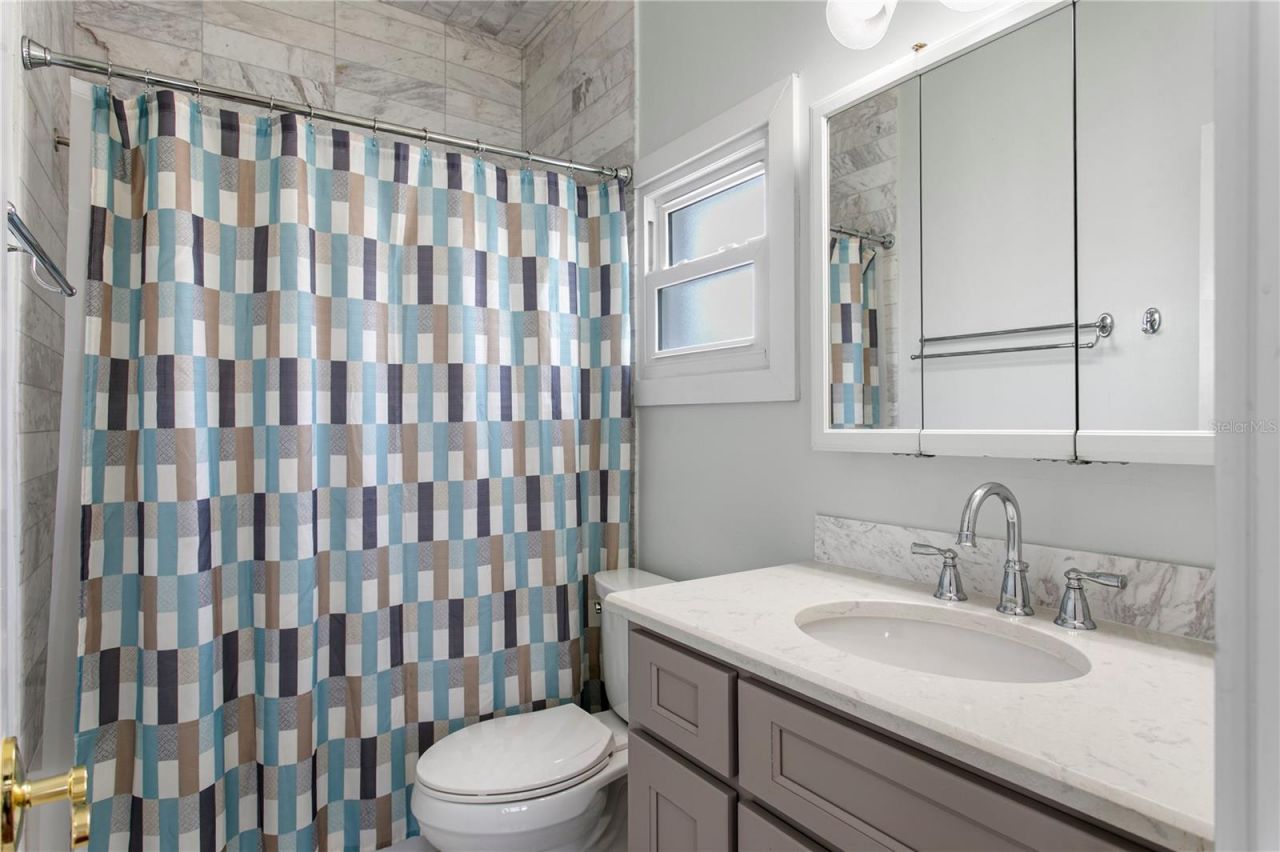 215 Harrison Avenue, Belleair Beach, FL 33786 Photo