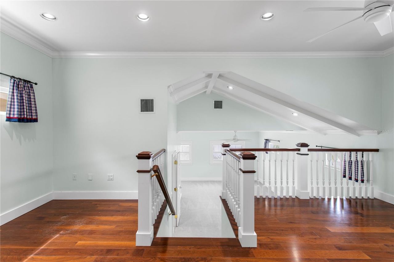 215 Harrison Avenue, Belleair Beach, FL 33786 Photo