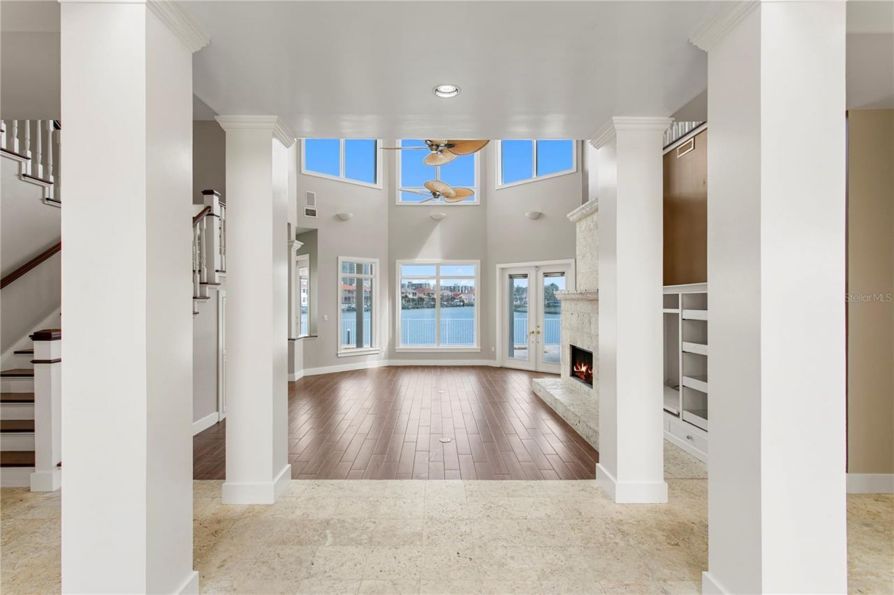 215 Harrison Avenue, Belleair Beach, FL 33786 Photo