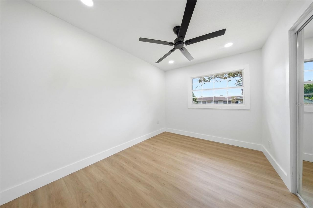 3700 72 Street N, Saint Petersburg, FL 33710 Photo