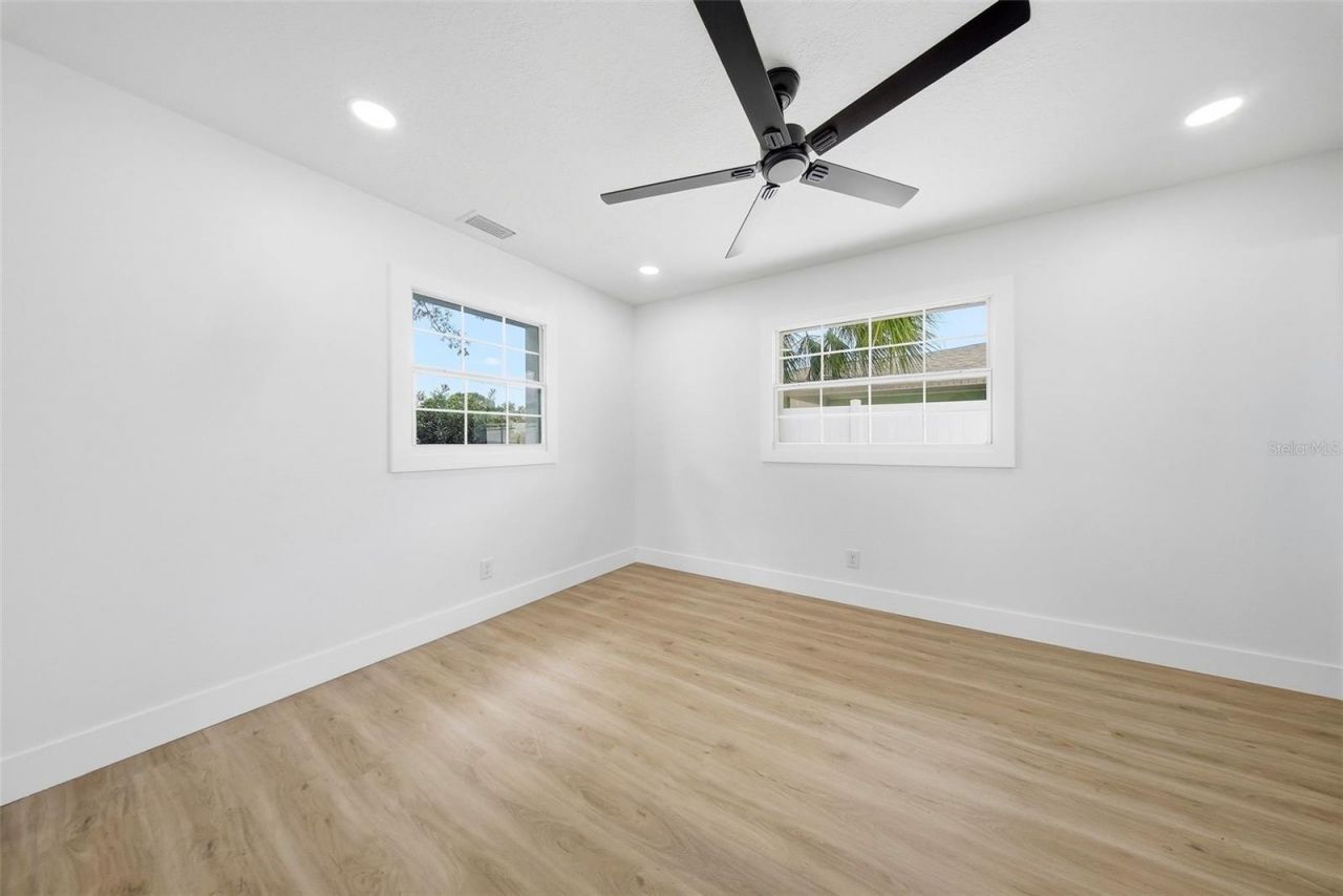 3700 72 Street N, Saint Petersburg, FL 33710 Photo