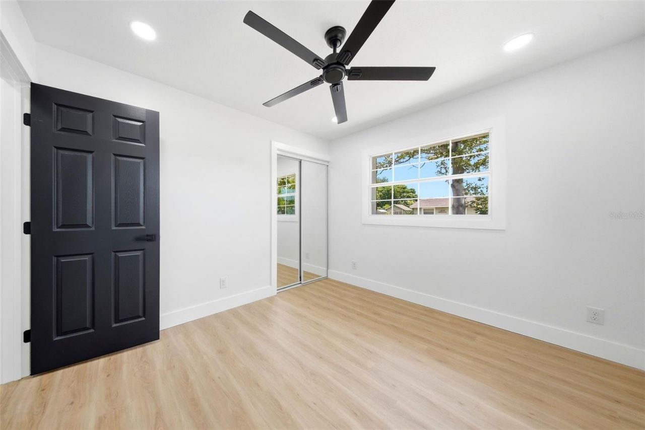 3700 72 Street N, Saint Petersburg, FL 33710 Photo