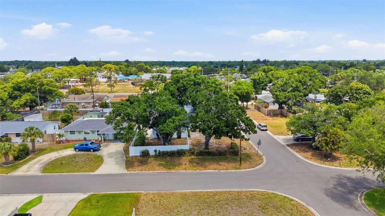 3700 72 Street N, Saint Petersburg, FL 33710 Photo