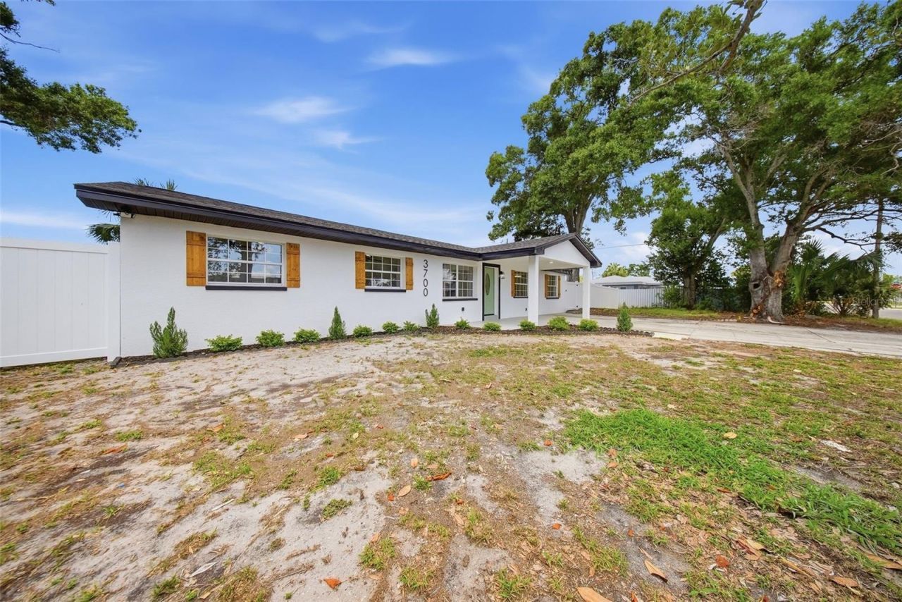 3700 72 Street N, Saint Petersburg, FL 33710 Photo
