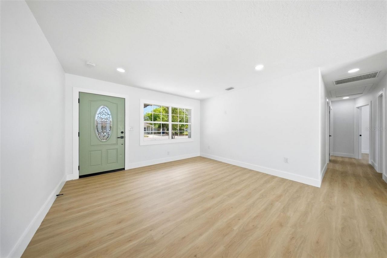3700 72 Street N, Saint Petersburg, FL 33710 Photo
