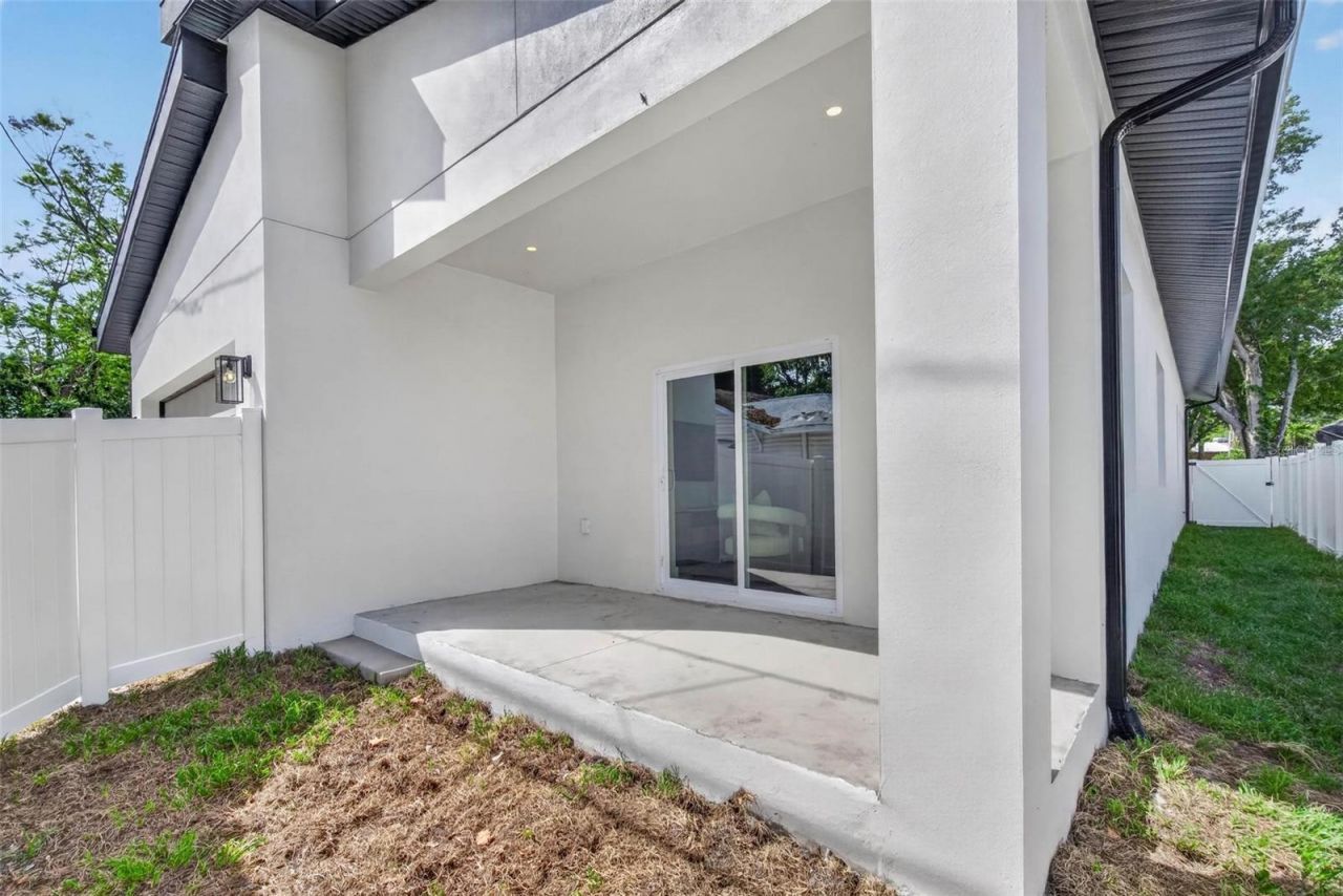 4365 Iris Street N, Saint Petersburg, FL 33714 Photo