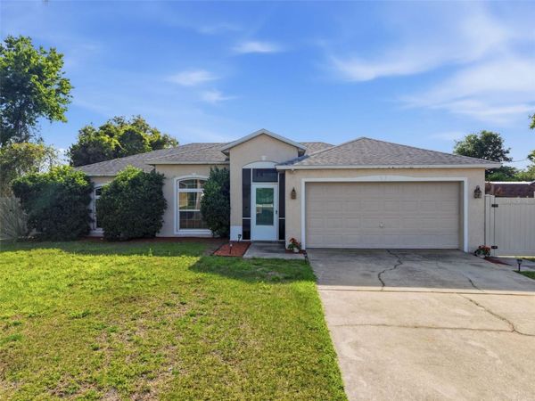 2482 E TIPTON DRIVE , DELTONA, FL 32738