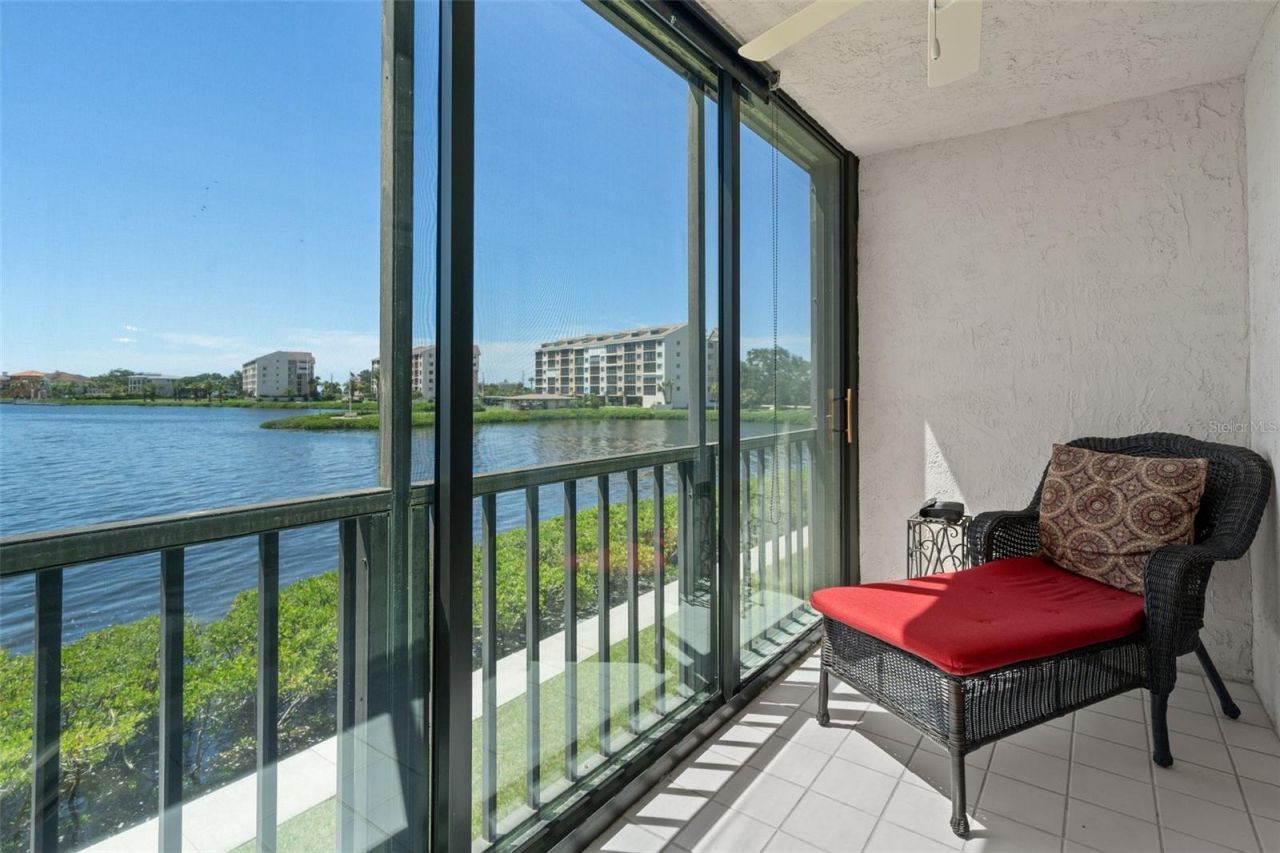 8211 Brent Street , Unit 816, Port Richey, FL 34668 Photo