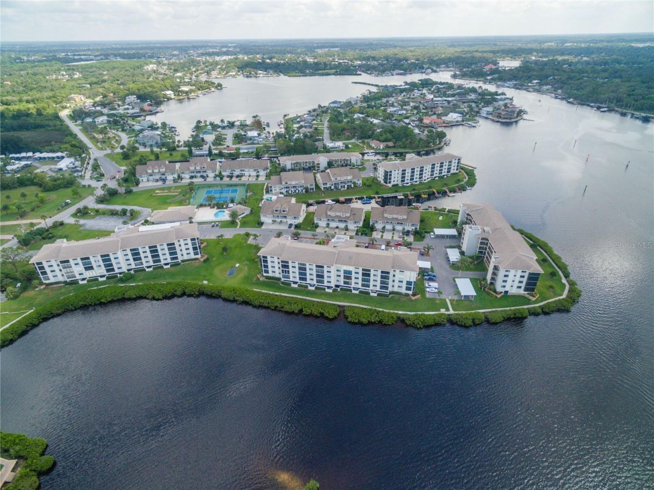 8211 Brent Street , Unit 816, Port Richey, FL 34668 Photo