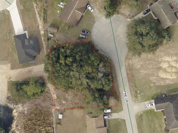 PINE CIRCLE , OCALA, FL 34472