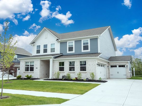 327 Waterford Lane , Westfield, IN 46074