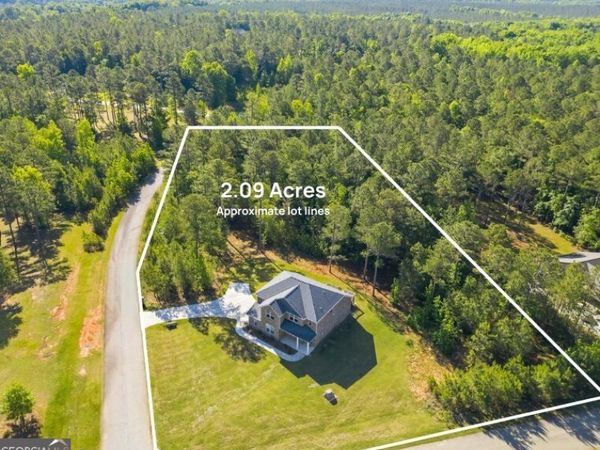 2910 Red Fox Drive, Haddock, GA 31033