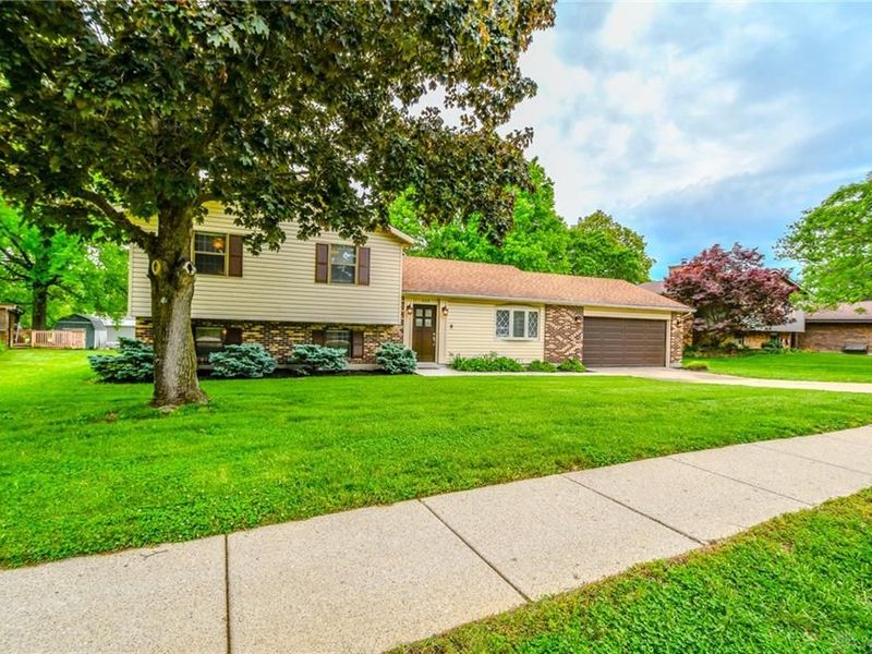 600 Royal Springs Drive, Springboro, OH 45066 Photo 5
