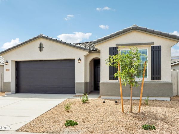 24169 W ATLANTIS Way, Buckeye, AZ 85326