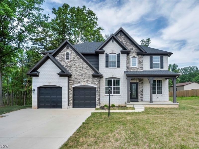 19736 Westwood Drive, Strongsville, OH 44149 Photo 2