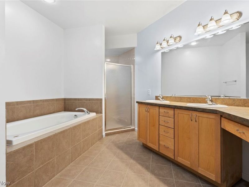3217 Euclid Heights Boulevard, Cleveland Heights, OH 44118 Photo 18