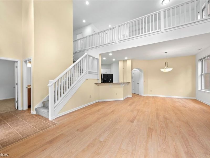 3217 Euclid Heights Boulevard, Cleveland Heights, OH 44118 Photo 5