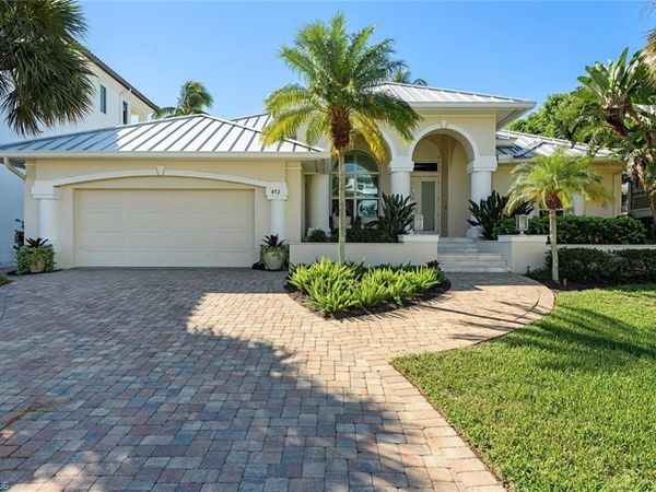 452 Willet AVE, NAPLES, FL 34108
