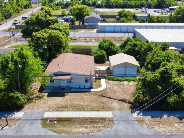 330 N Highway 22 A , Callaway, FL 32404
