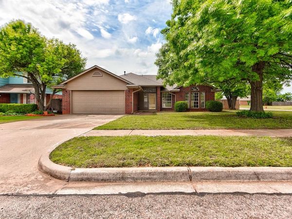 2800 Dalewood Place, Norman, OK 73071
