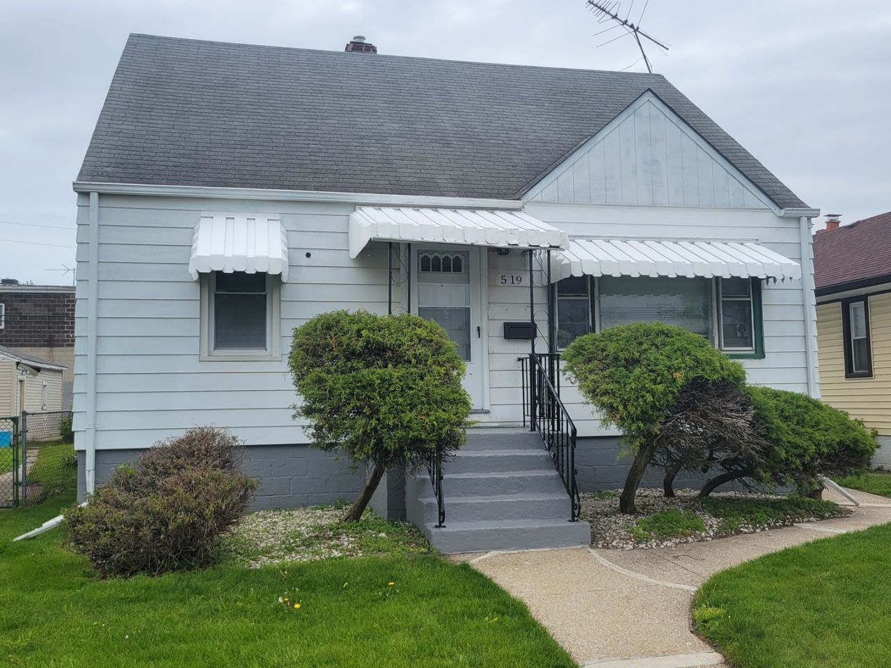 519 S Gordon Avenue, Calumet City, IL 60409 Main Photo