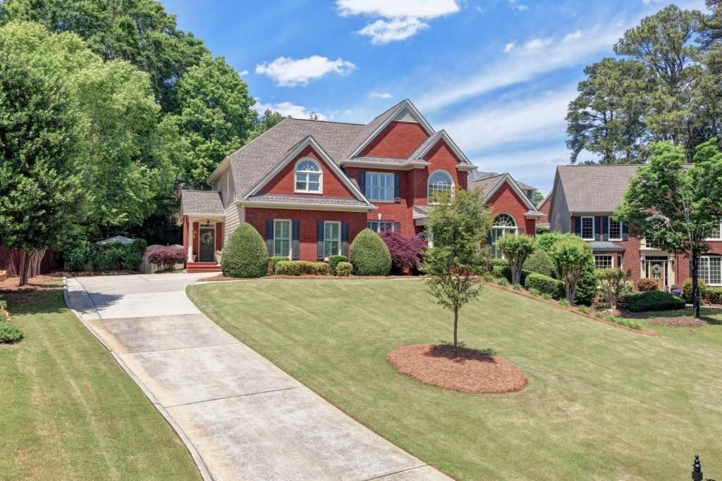 1345 Chattahoochee Run Drive, Suwanee, GA 30024 Main Photo