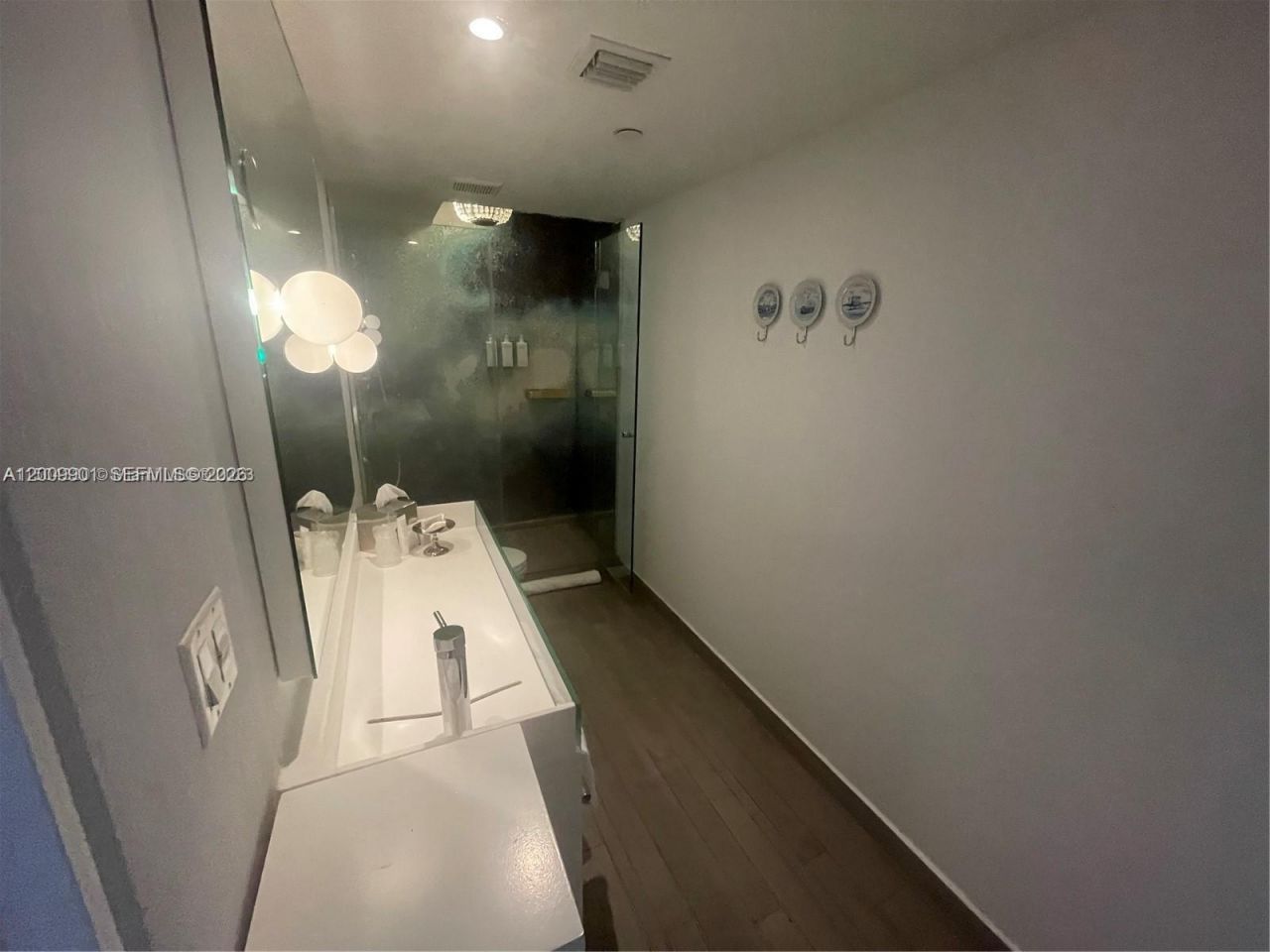 1100 West Ave , Unit 807, Miami Beach, FL 33139 Photo