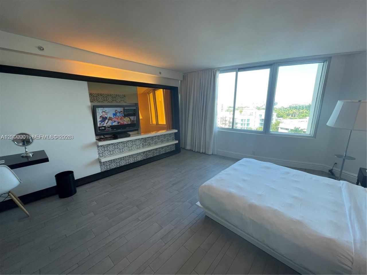 1100 West Ave , Unit 807, Miami Beach, FL 33139 Photo