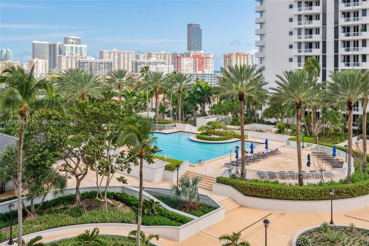21205 Yacht Club Dr , Unit 805, Aventura, FL 33180 Photo