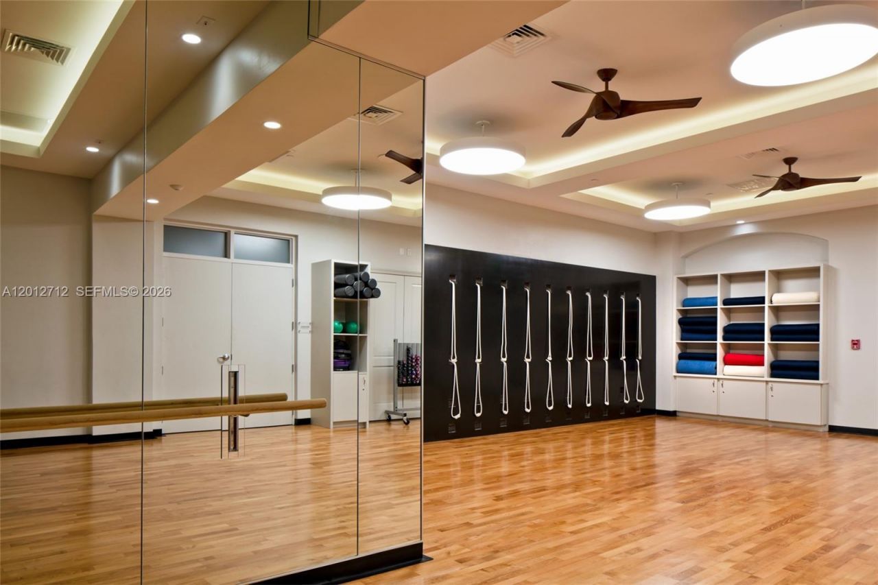 21205 Yacht Club Dr , Unit 805, Aventura, FL 33180 Photo