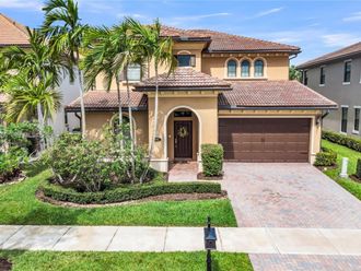 8915 W Watercrest Cir W  Parkland, FL 33076