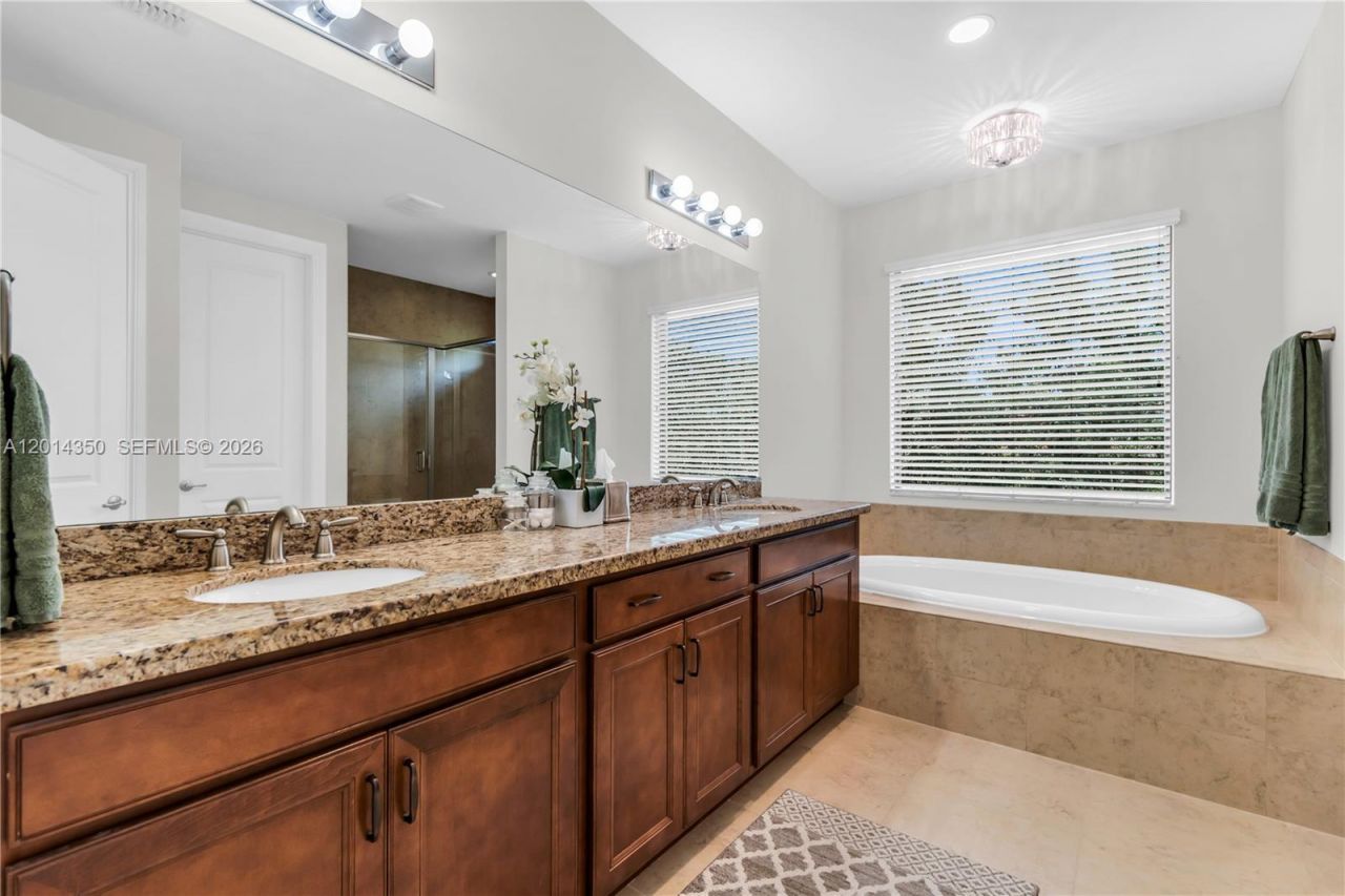 8915 W Watercrest Cir W , Parkland, FL 33076 Photo