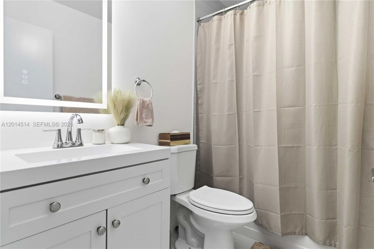 14085 SW 179th Ter, Unit 14085, Miami, FL 33177 Photo
