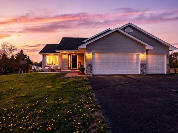 10558 287th Avenue NW, Zimmerman, MN 55398