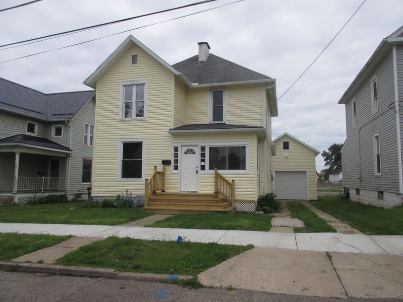 58 N Pine Street, Newark, OH 43055 Photo 1