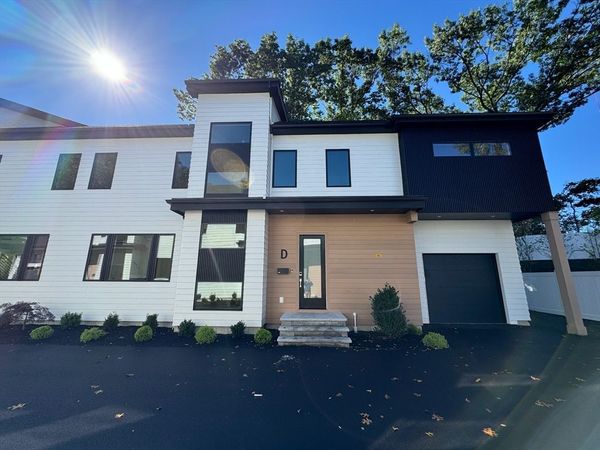 167 Winchester Street, Unit D, Newton, MA 02461