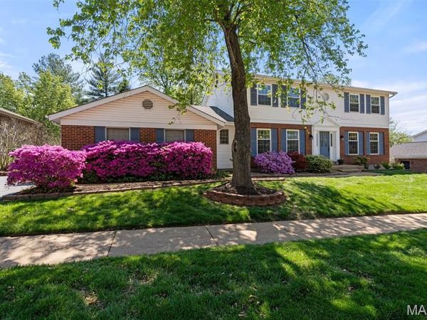 338 Branchport Drive, Chesterfield, MO 63017