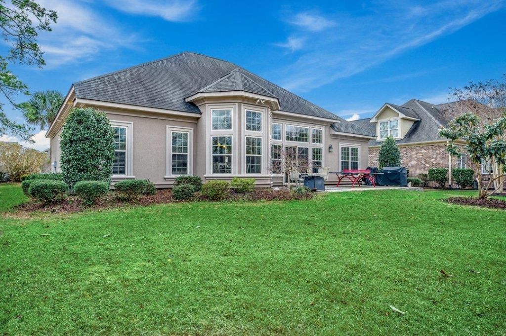 9060 Abingdon Dr. Photo 26