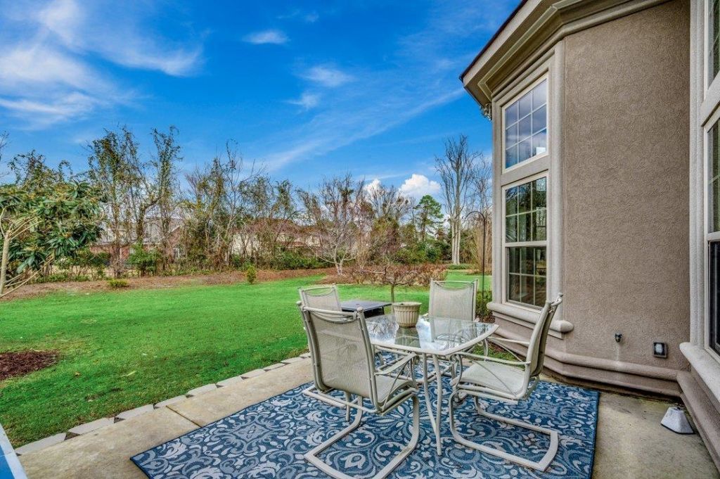 9060 Abingdon Dr. Photo 28