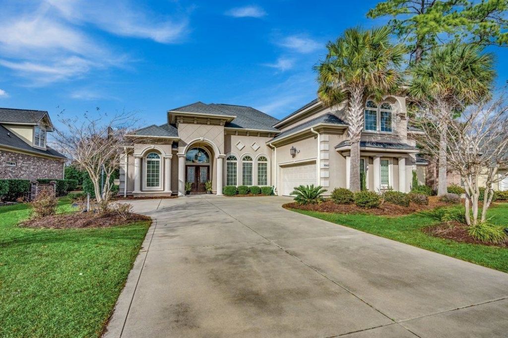 9060 Abingdon Dr. Photo 30