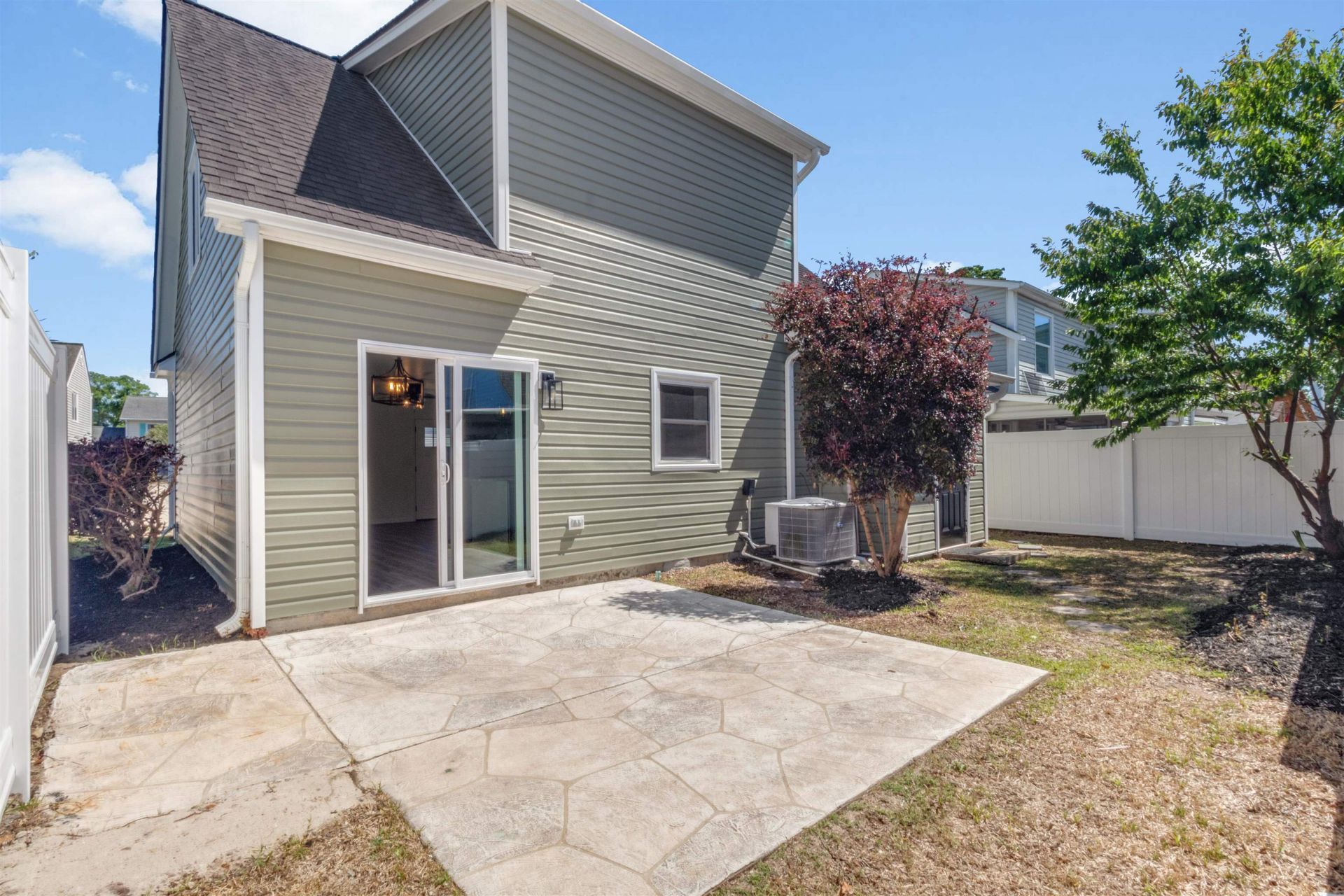 916 Tiffany Ln.  Photo 16