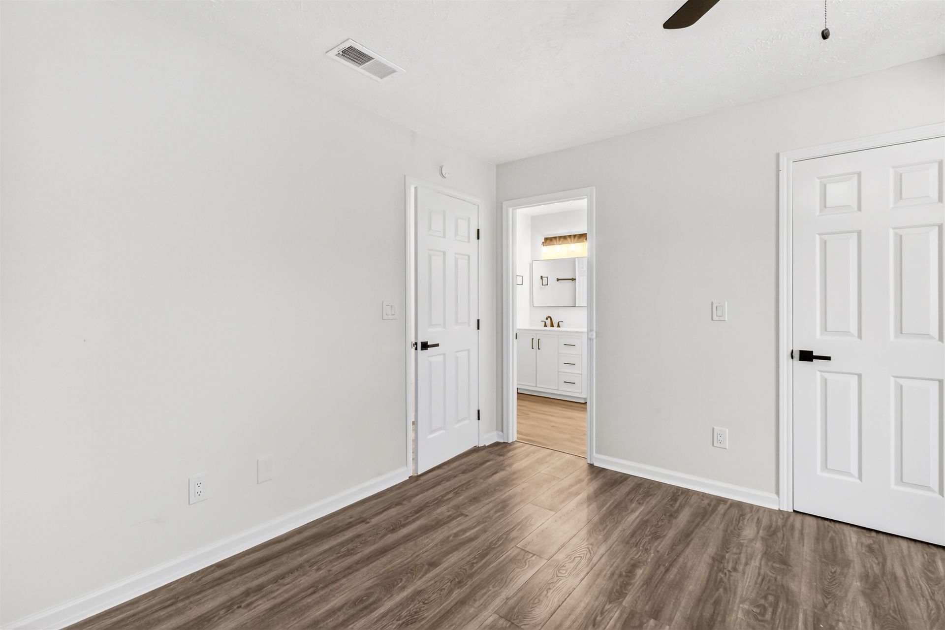 916 Tiffany Ln.  Photo 38