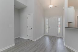 92 Cove Ln.  photo 4