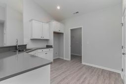 92 Cove Ln.  photo 4